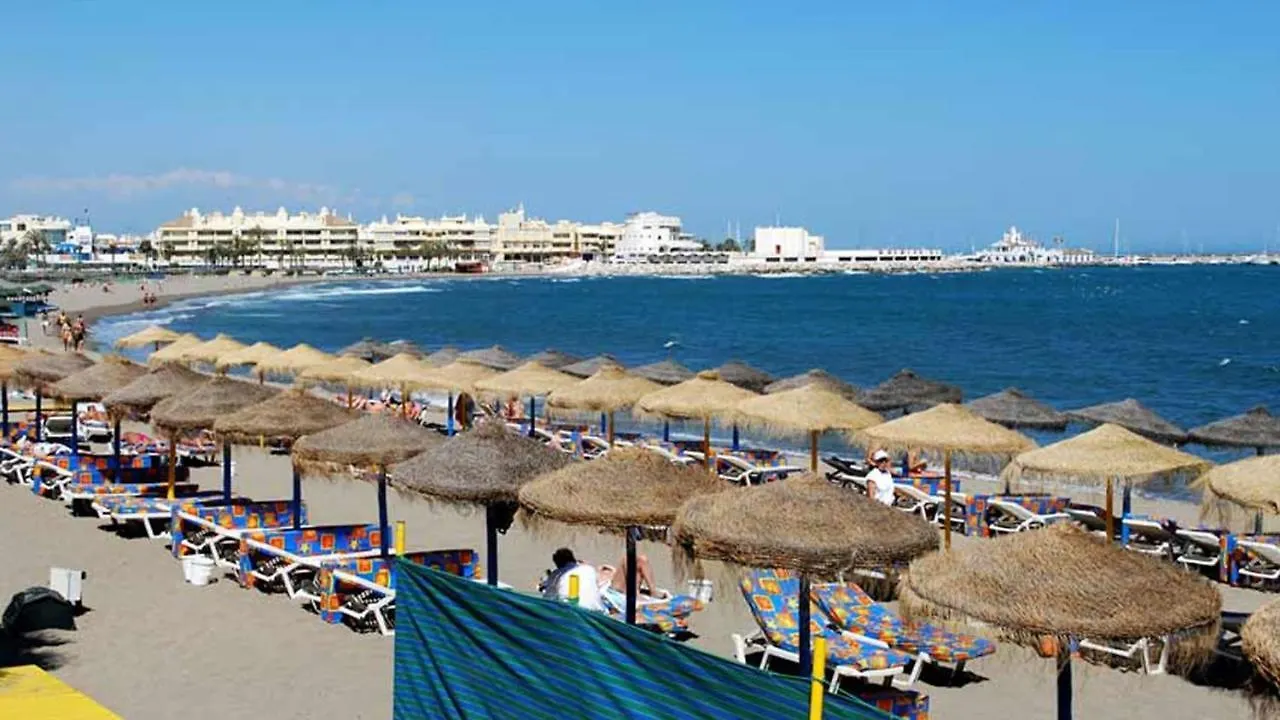 Impecable Estudio Con Parque Acuatico Benalmádena Appartamento